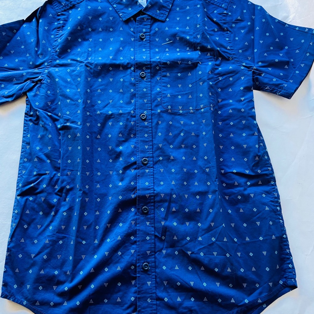 Children’s place boys shirts bundle (16) - Picture 8 of 9